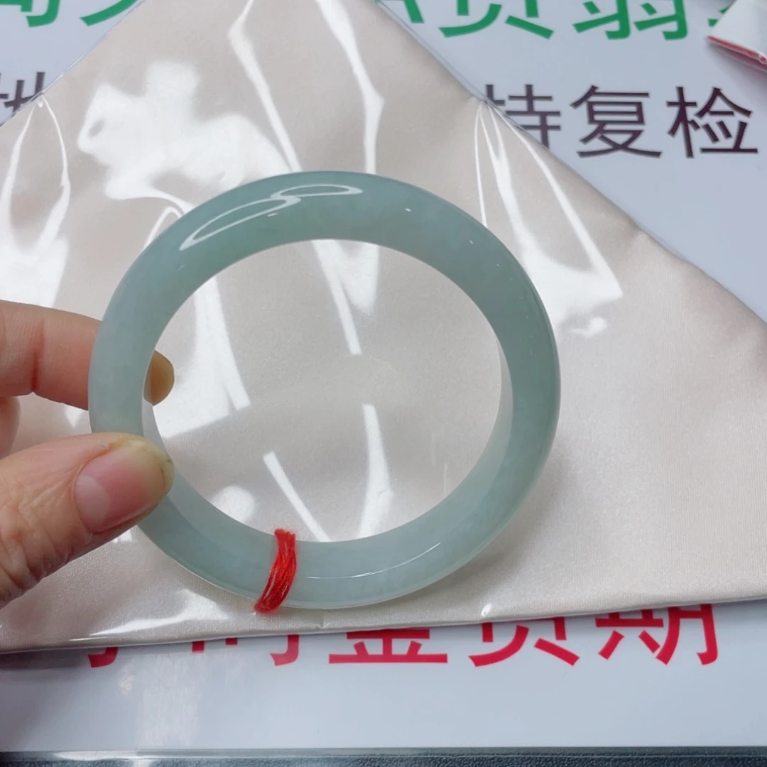 未镶嵌手镯翡翠兰