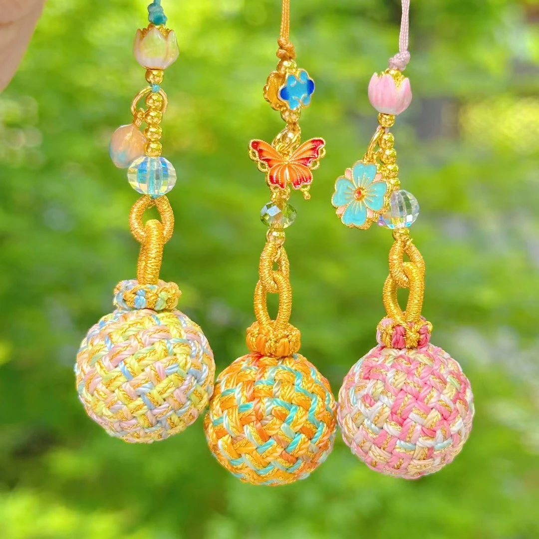 【有球币应 蝴蝶款】精编新中式挂件包挂 车挂 上新款 2375