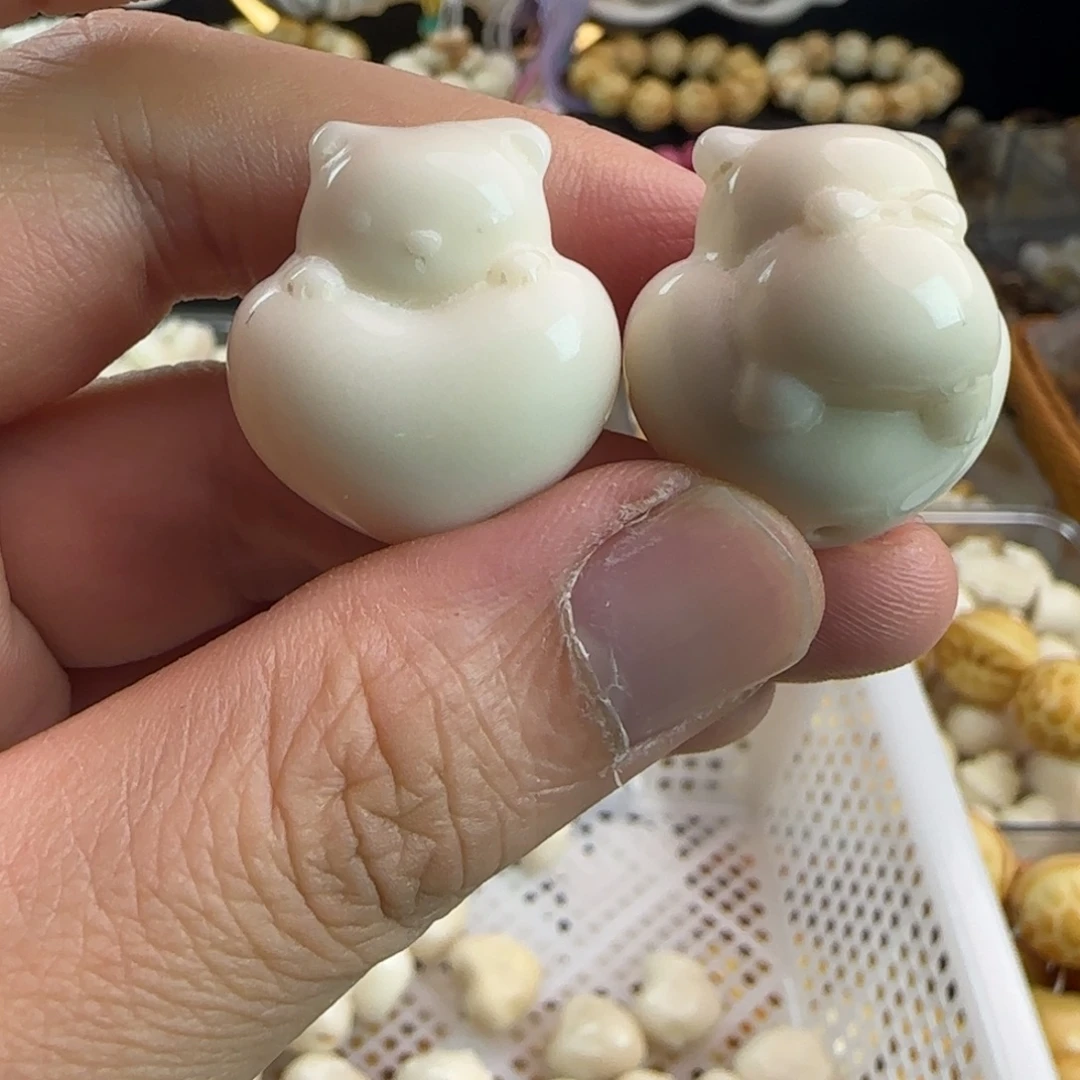 吊坠菩提根/象牙果微瑕新款爱心熊10颗