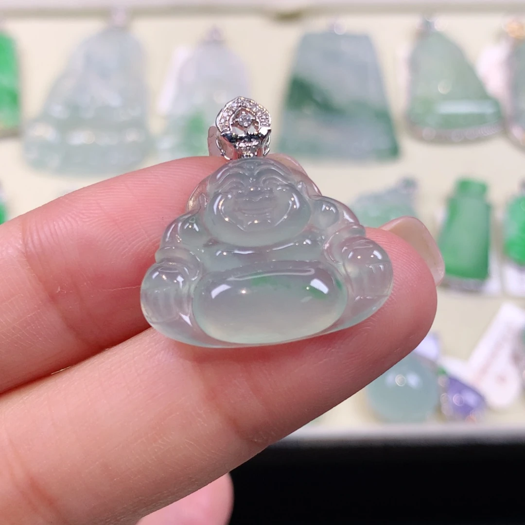 翡翠18K金镶嵌颈饰缅甸天然a货翡翠