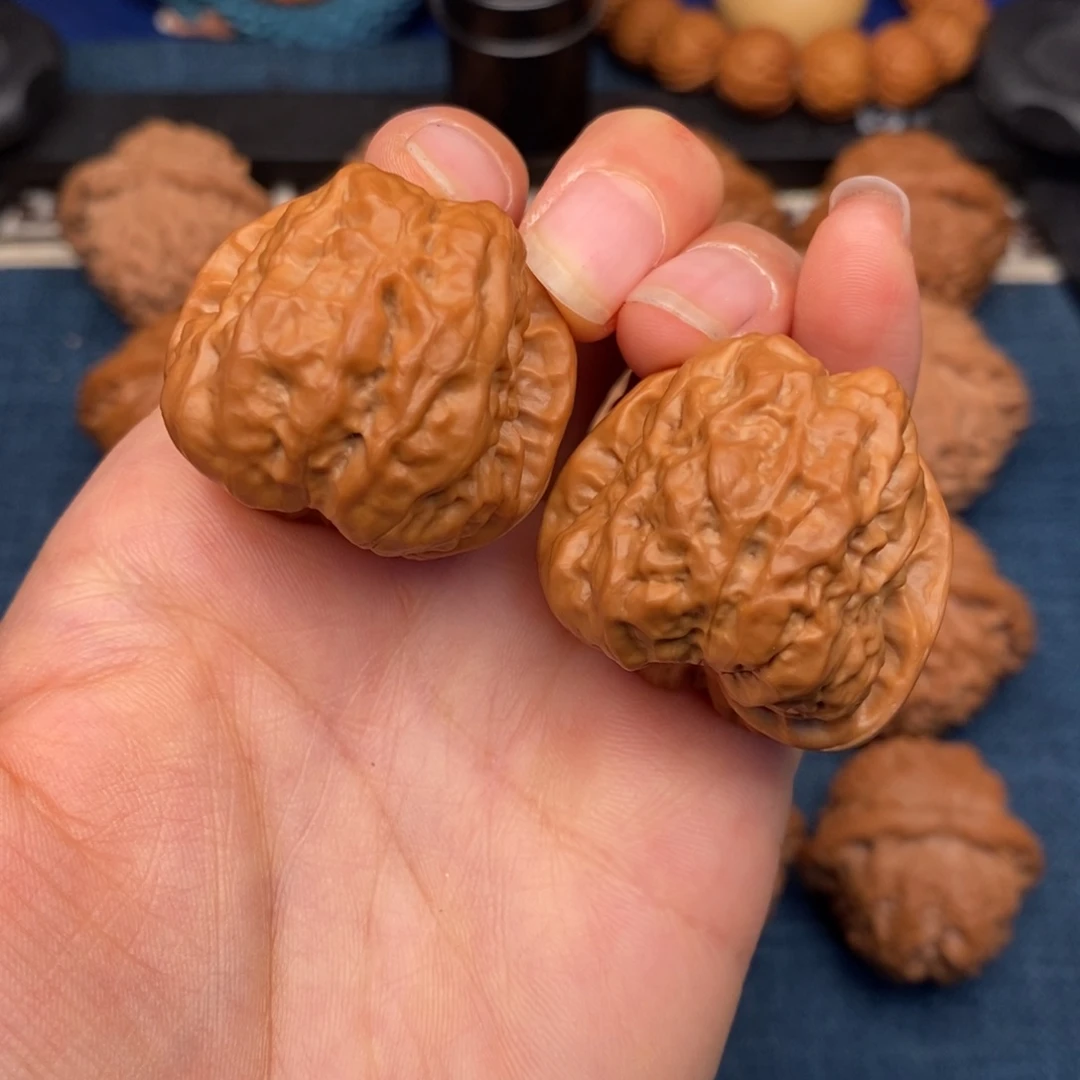 文玩核桃把件33四开背肌肉蛙，水晶蜡皮