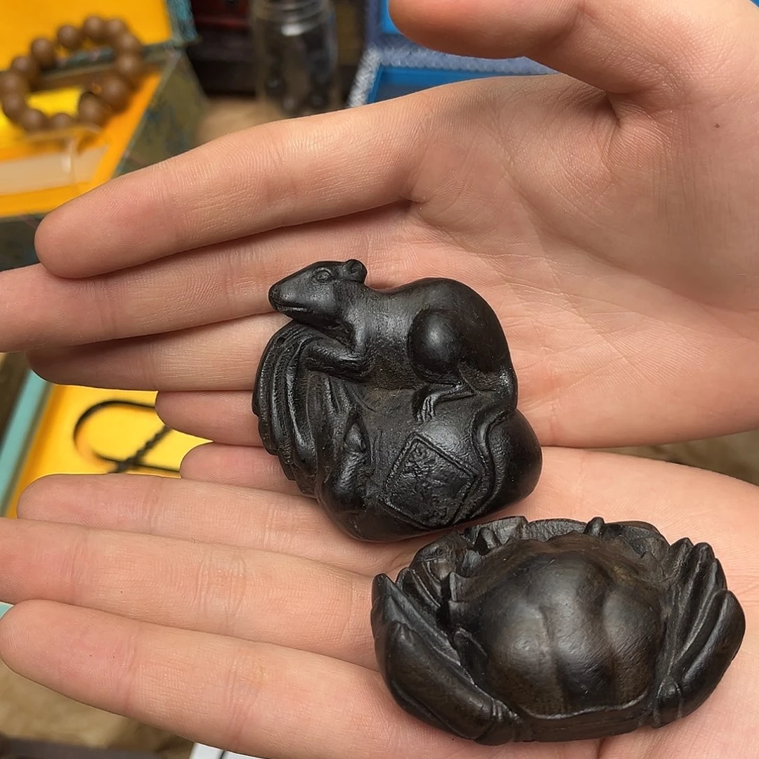 大叶紫檀（黑酸枝木类）