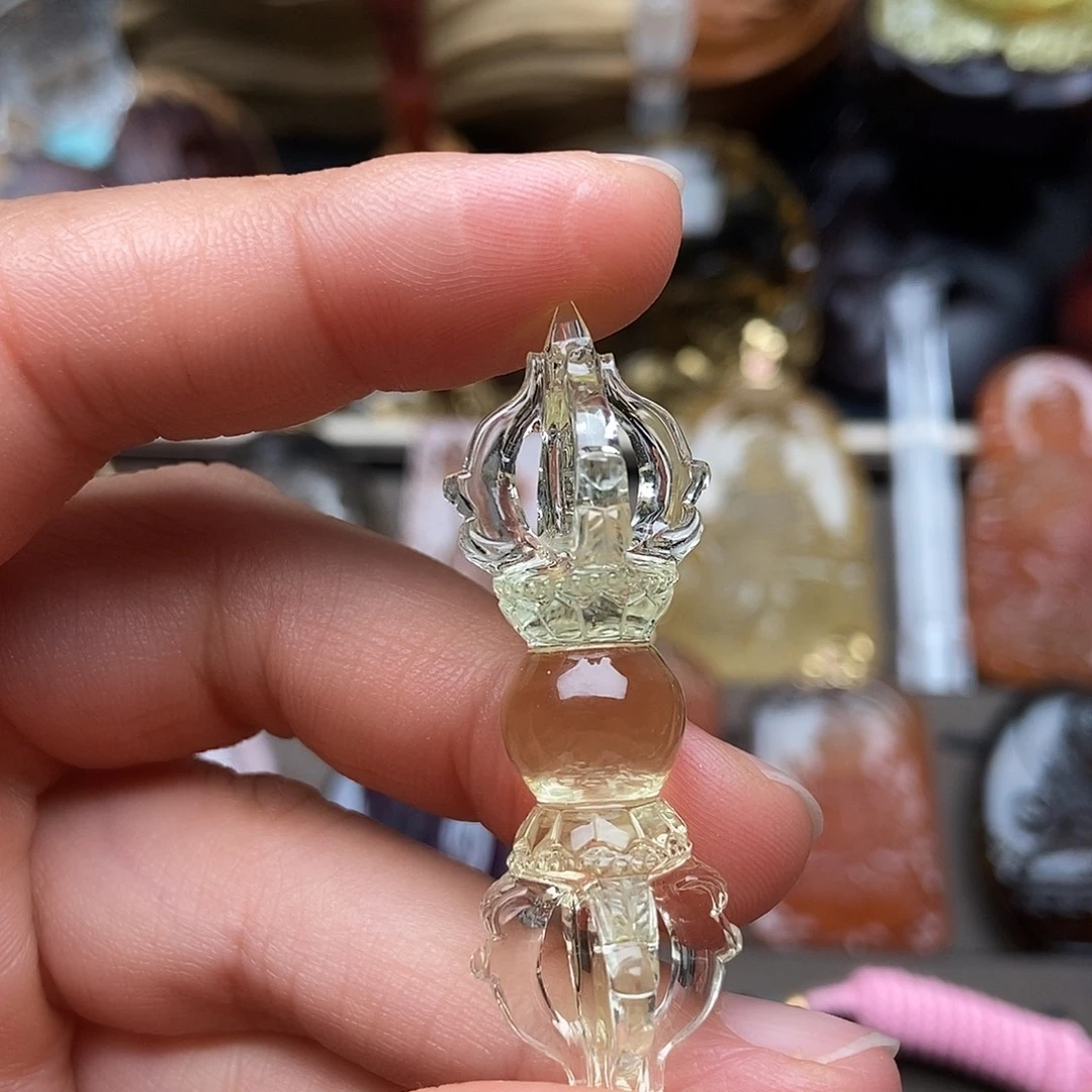 颈饰未镶嵌水晶吊坠