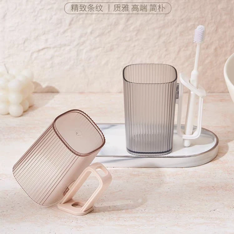 成人盖子款免打孔式鹿儿童洗漱杯杯子牙具杯套宿舍