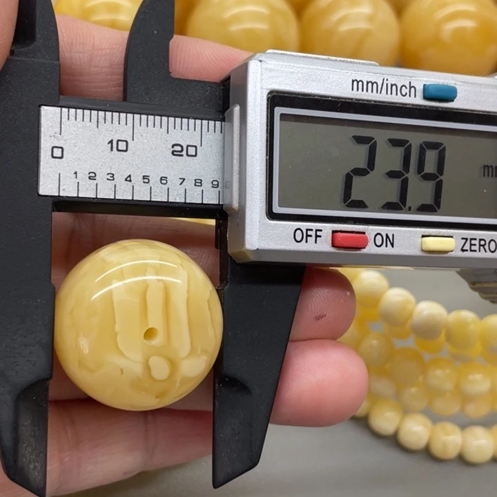 琥珀未镶嵌裸石蜜蜡