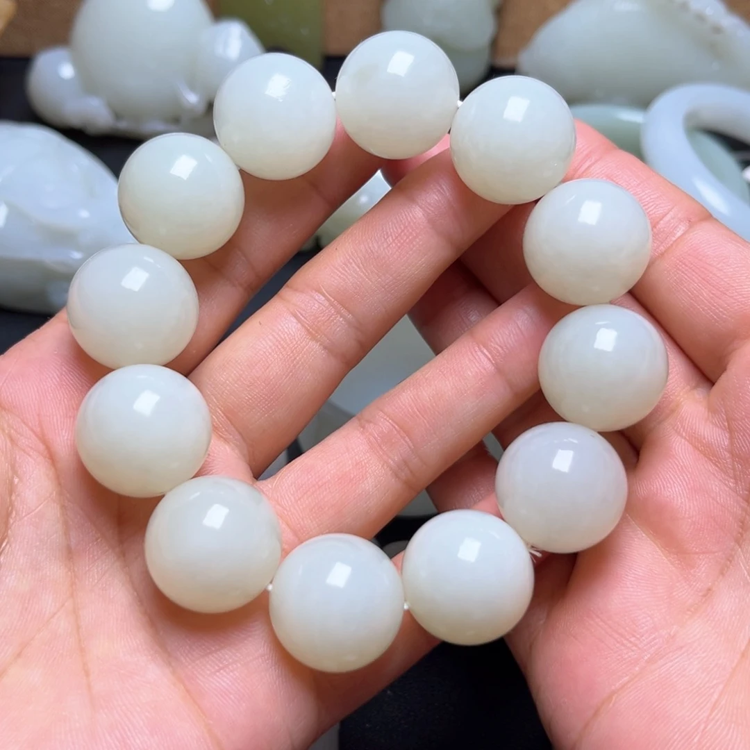 和田玉未镶嵌吊坠(不含链)