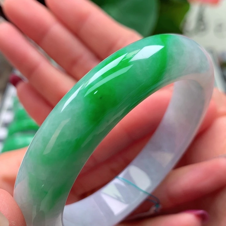 翡翠未镶嵌手镯天然翡翠手镯