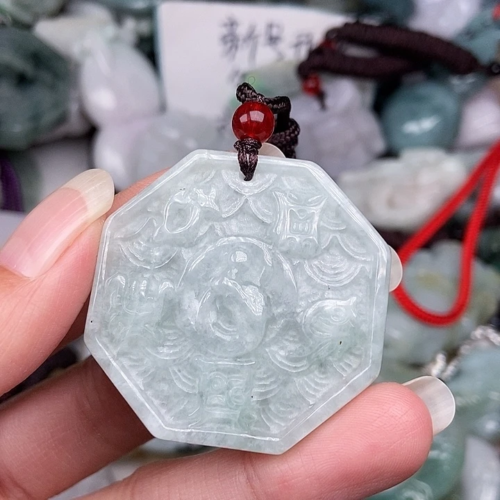 颈饰未镶嵌翡翠翡翠