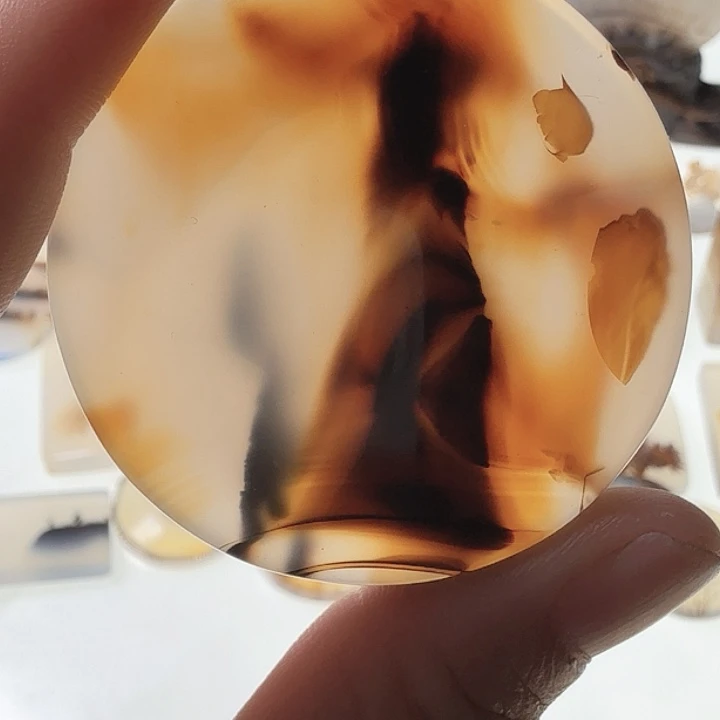 玛瑙/玉髓未镶嵌珠宝半成品