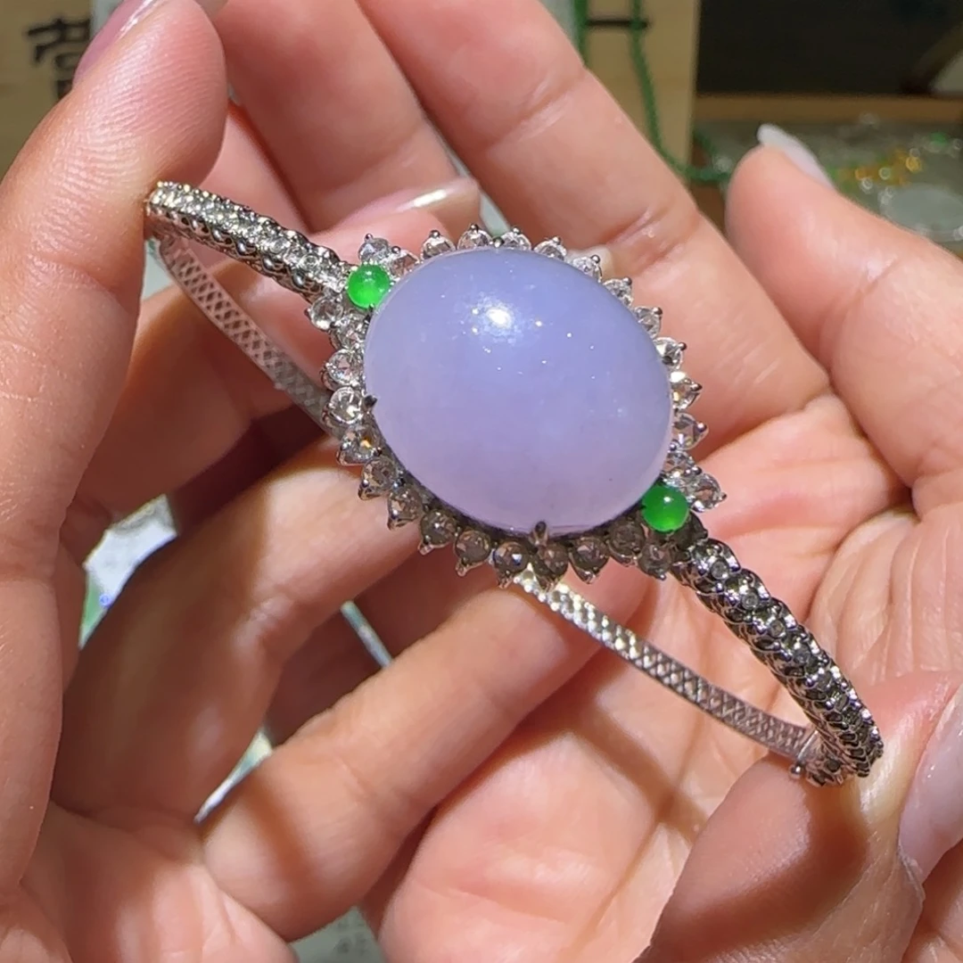 【闪购商品】翡翠手镯18K金镶嵌缅甸