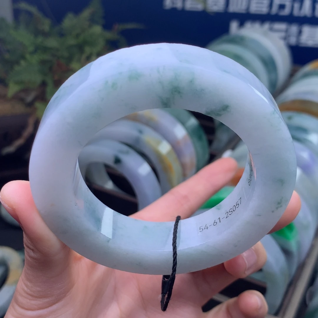 定制翡翠未镶嵌手镯定制不退不换