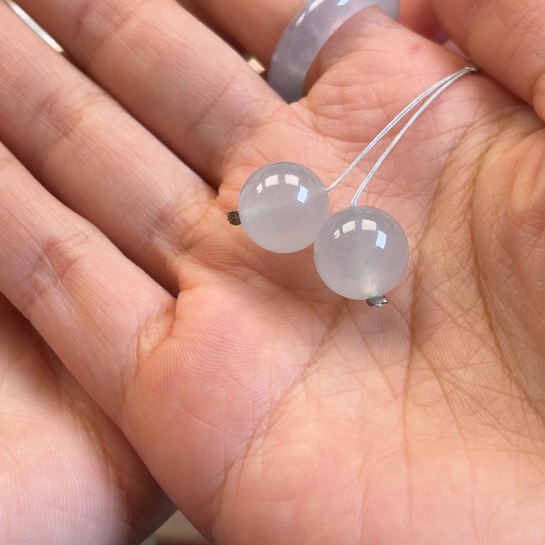 翡翠散珠冰透单珠一对 卡11.7