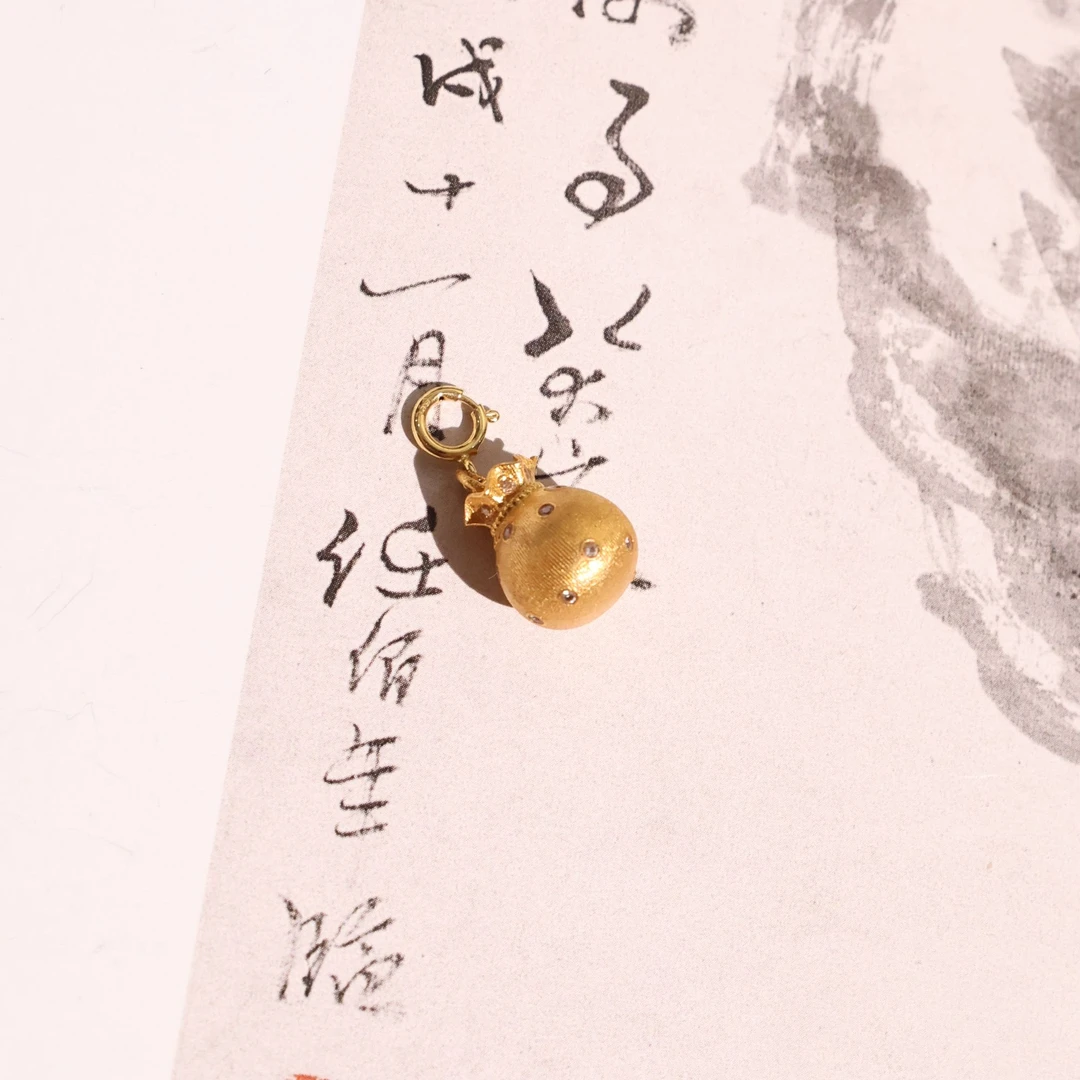 【钱袋子】18k金挂坠+万能扣