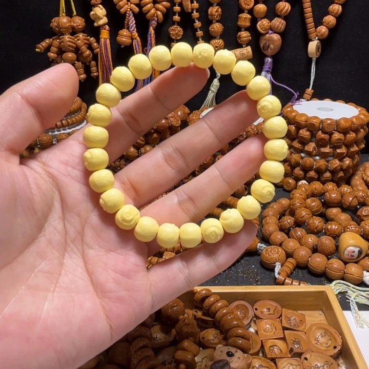 桃核手串老麻将雕刻拉布布