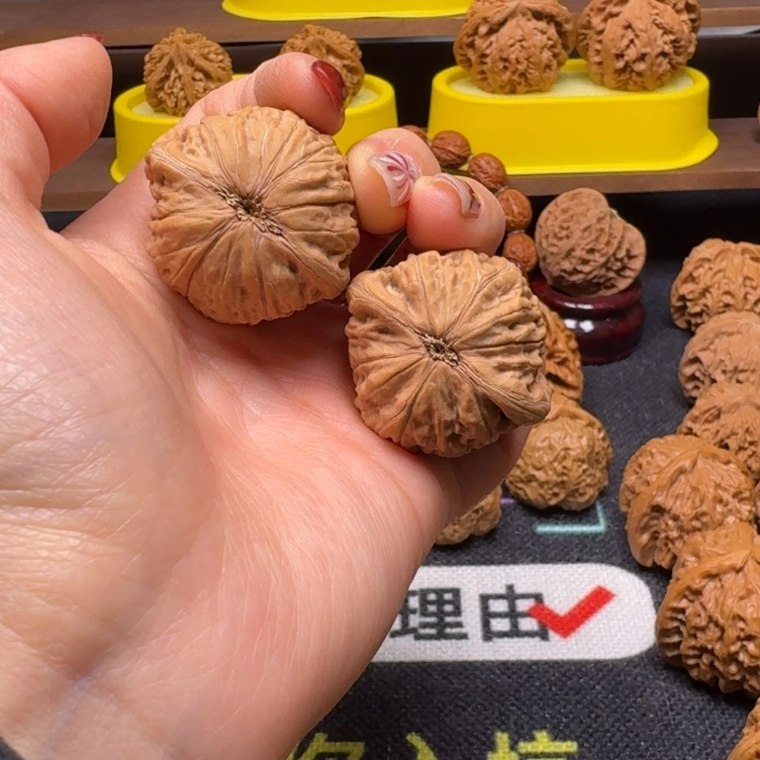 文玩核桃吊坠@*达37铁锤