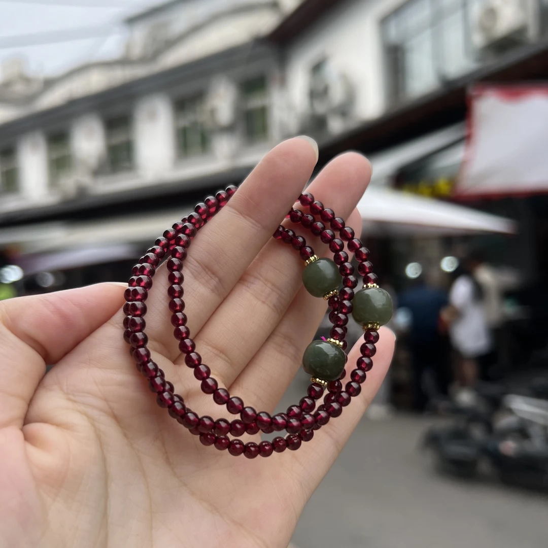 深酒红石榴石手串多样性发货拍一发一