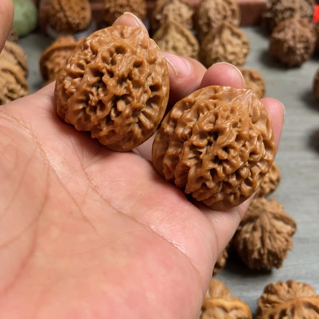 文玩核桃吊坠秦闷