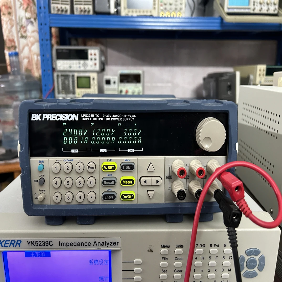 8新  30V3Ａ直流稳压电源包好