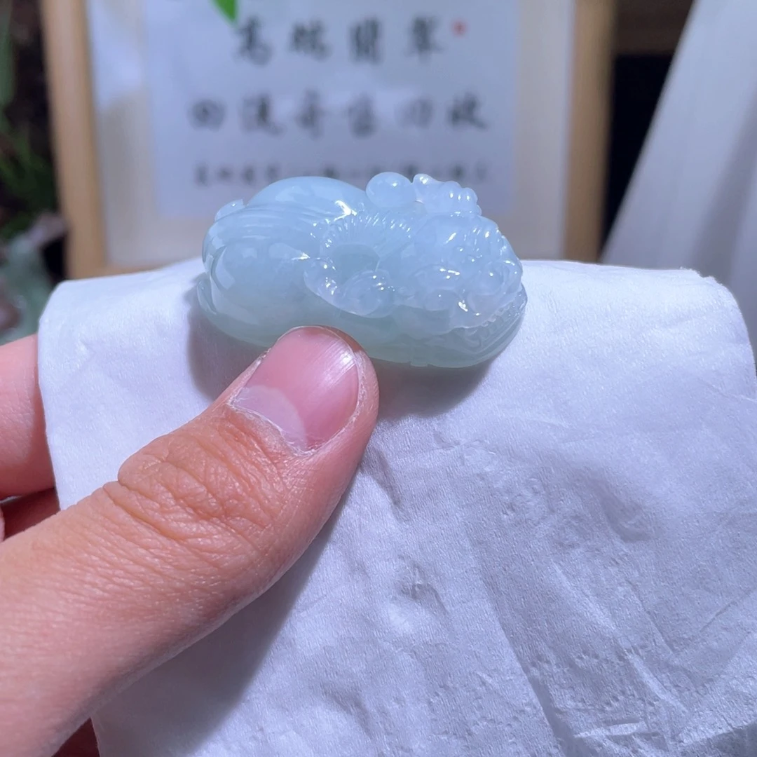 翡翠未镶嵌颈饰吊坠22