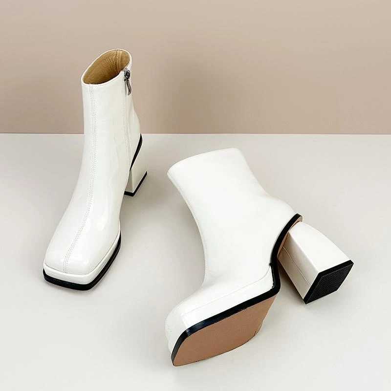 法式漆皮高跟粗跟防水台短靴女冬季加绒真皮厚底方头瘦瘦马丁靴