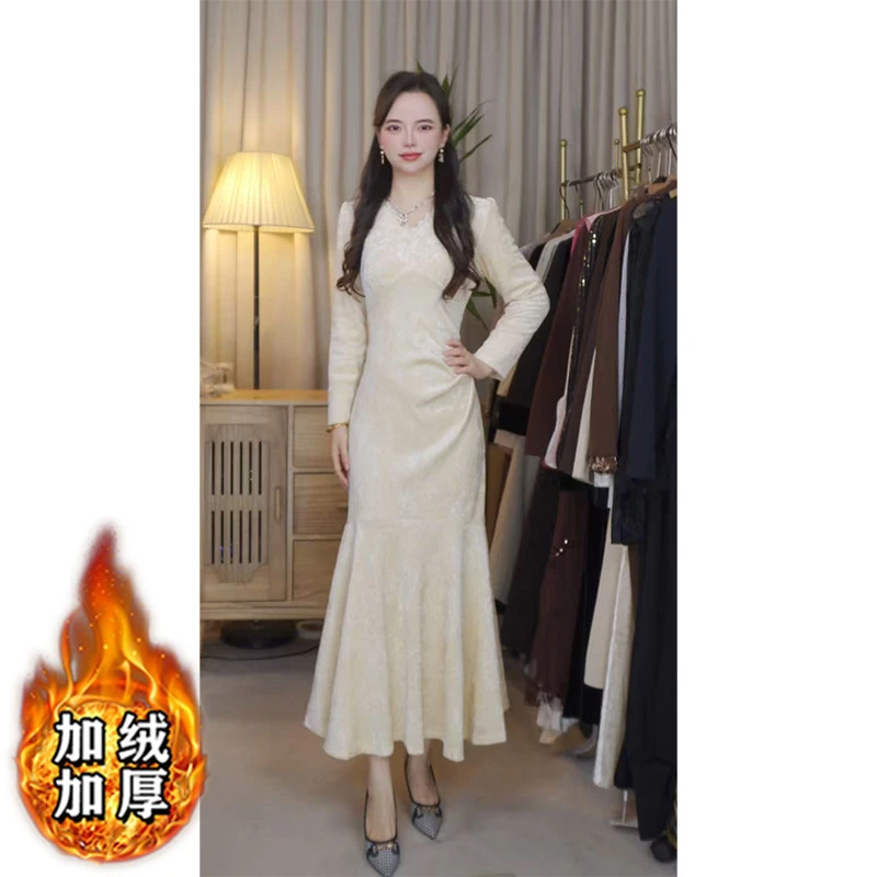 【加绒加厚】法式连衣裙女2025新款秋冬季显瘦长袖裙TX0218