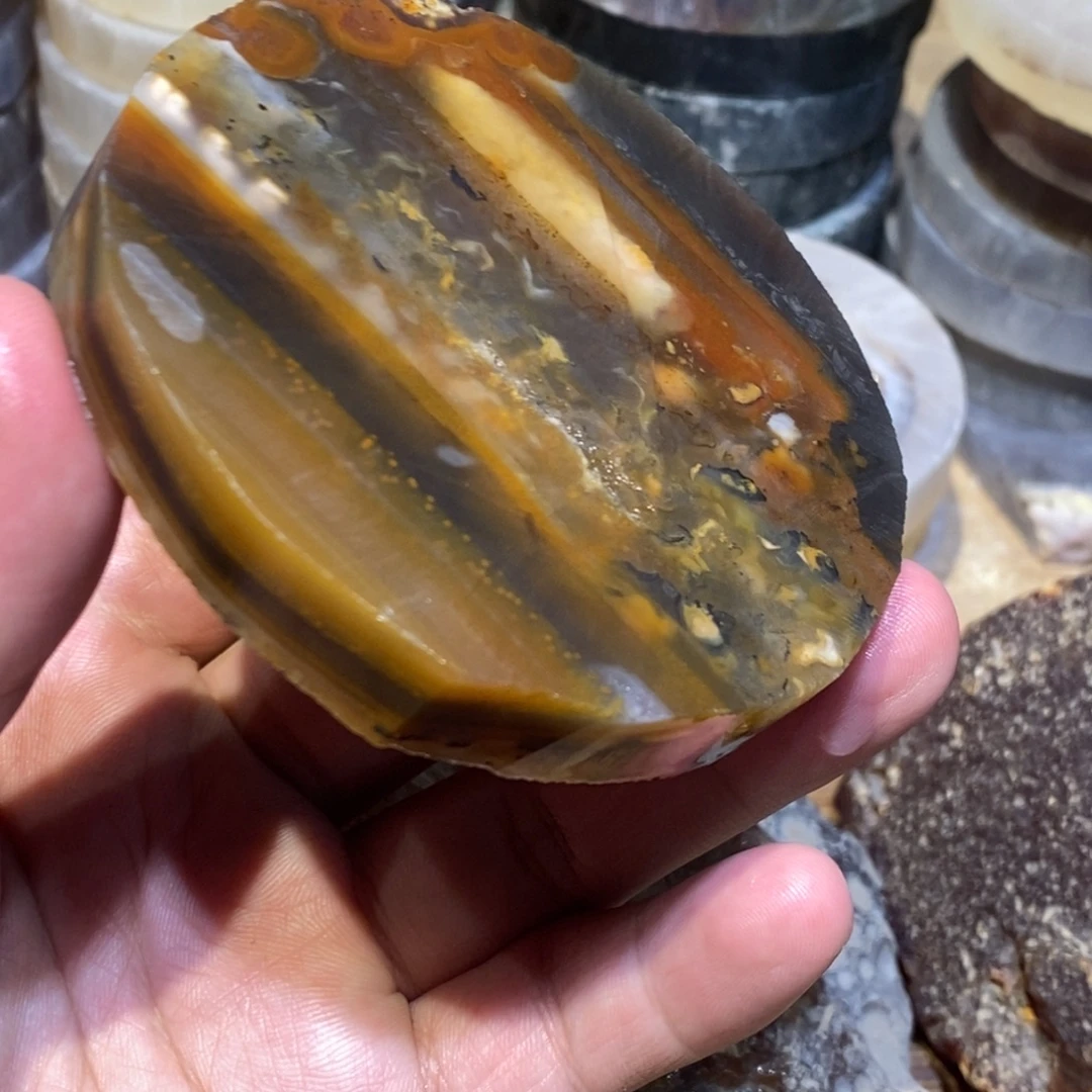 我***友定制玛瑙我有一个朋友工费