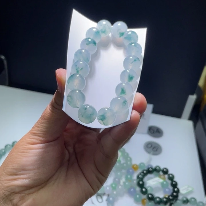 未镶嵌定制翡翠豪*翡翠卡12+