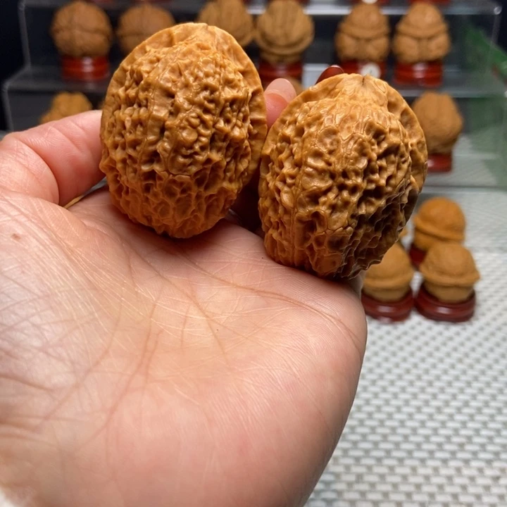 把件文玩核桃14绣花鞋