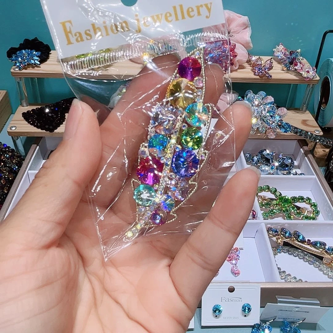 皮质铁合金耳钉的
