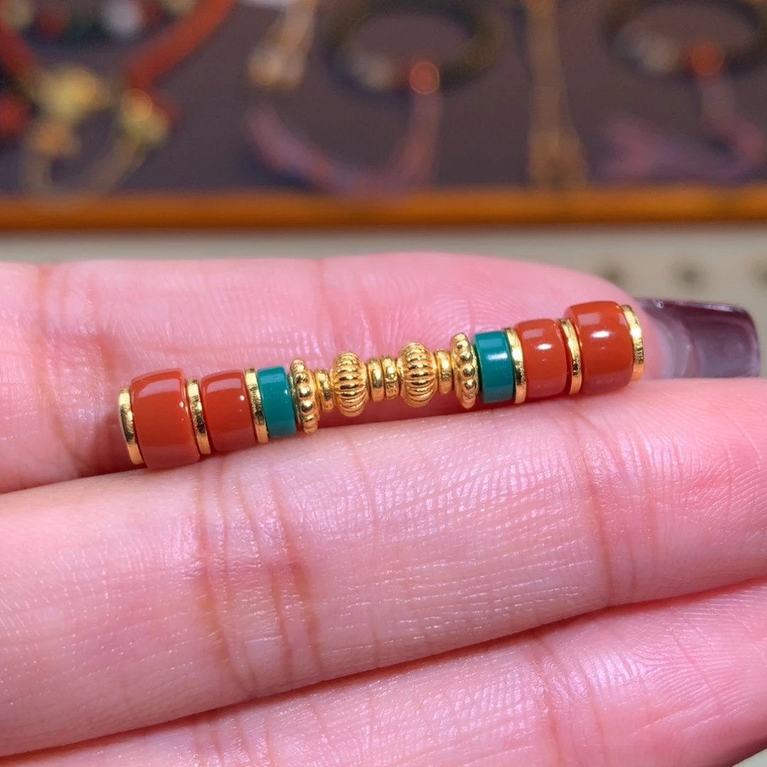 南红玛瑙未镶嵌颈饰