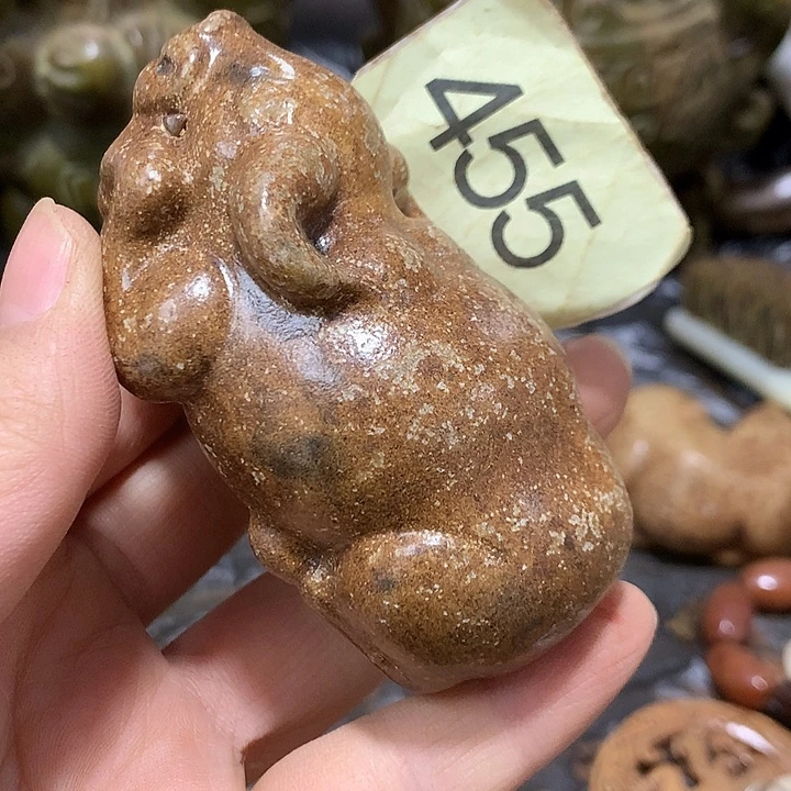 和田玉未镶嵌戒指