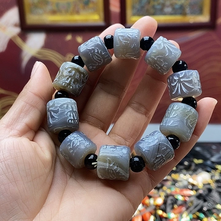 玛瑙/玉髓合金颈饰