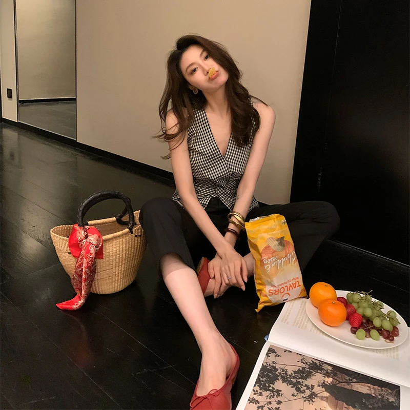 【ALONE SAVOR】旋转巴黎黑白格扭结马甲无袖收腰J075