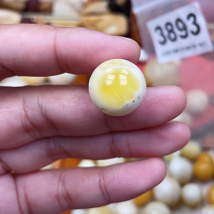 蜜蜡未镶嵌珠宝奇石粉水线17