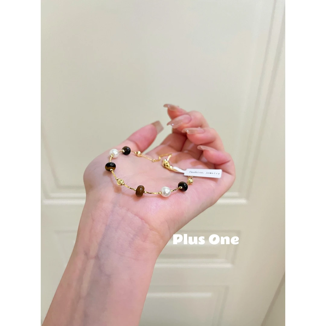 铜合金手链 虎眼石搭配珍珠轻奢小众饰品秋季美拉德气质