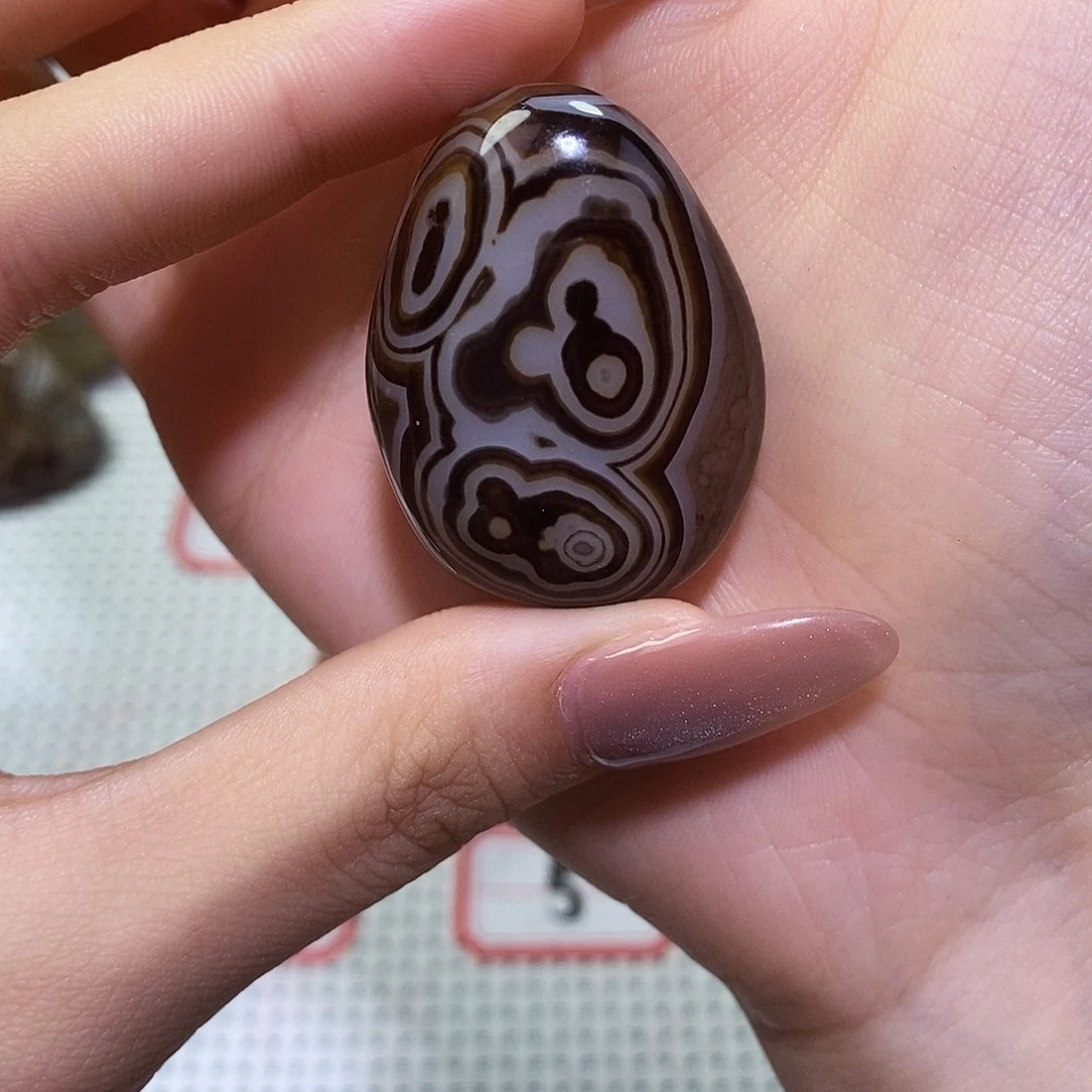 美***滨未镶嵌玛瑙/玉髓珠宝奇石