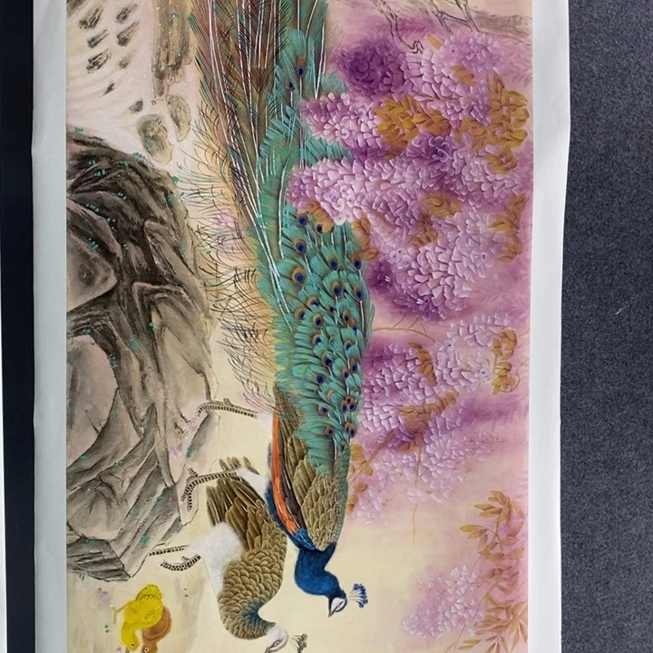 手绘作品等多种形式进行