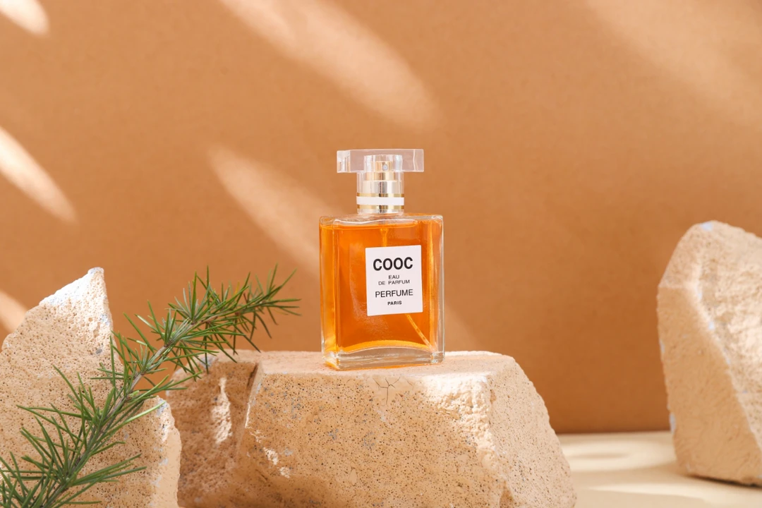 世丽雅可可金色香水