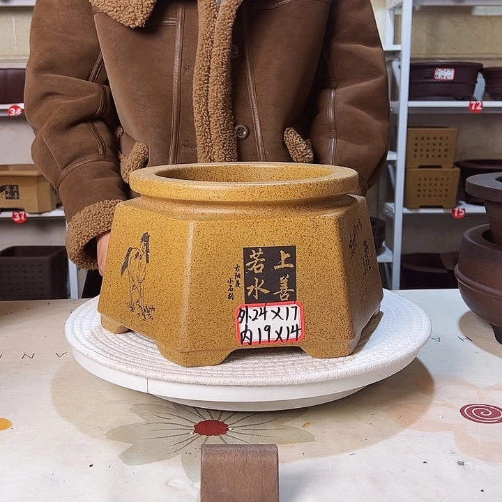 紫砂花盆紫砂花盆