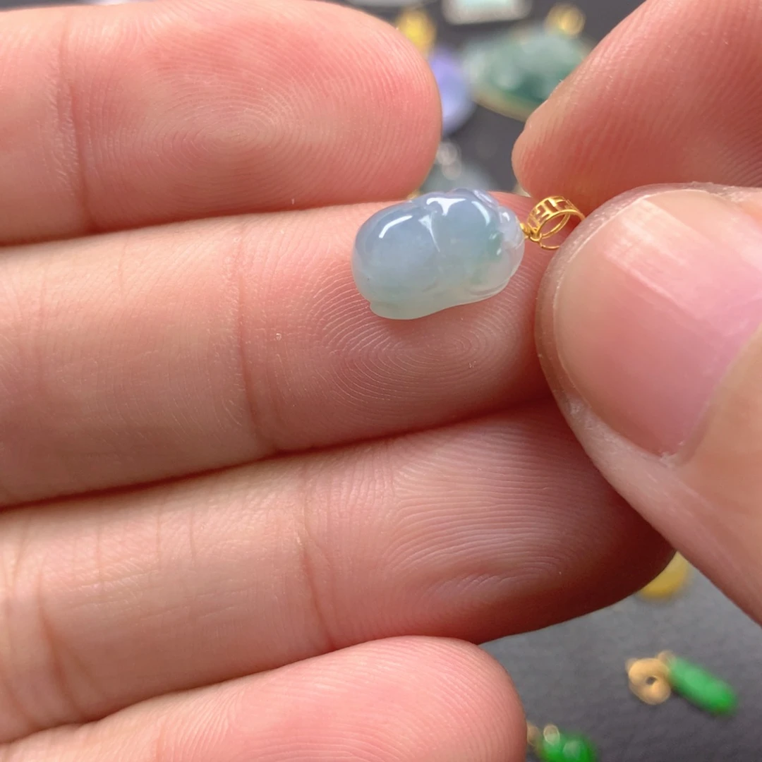 【闪购商品】颈饰18K金镶嵌翡翠翡翠