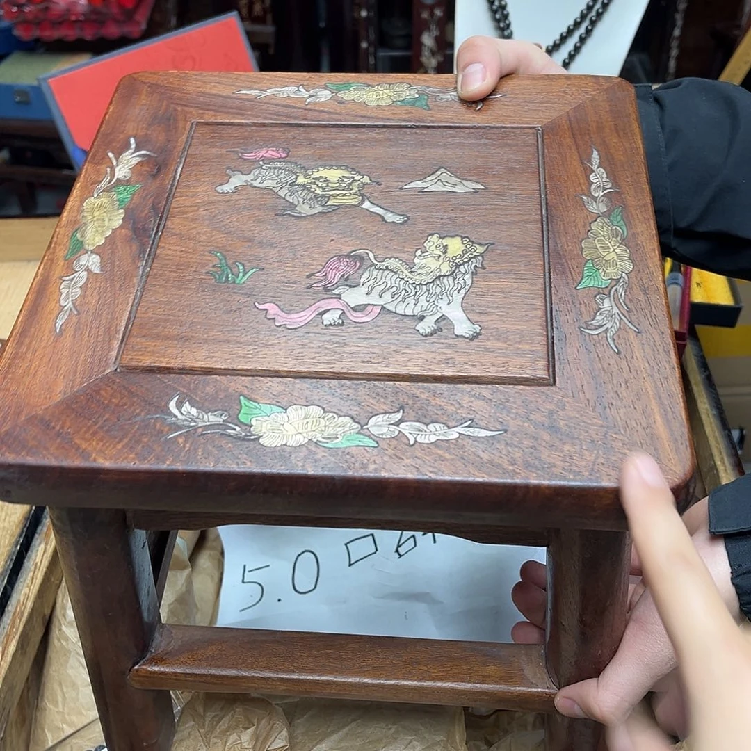 大叶紫檀（黑酸枝木类）