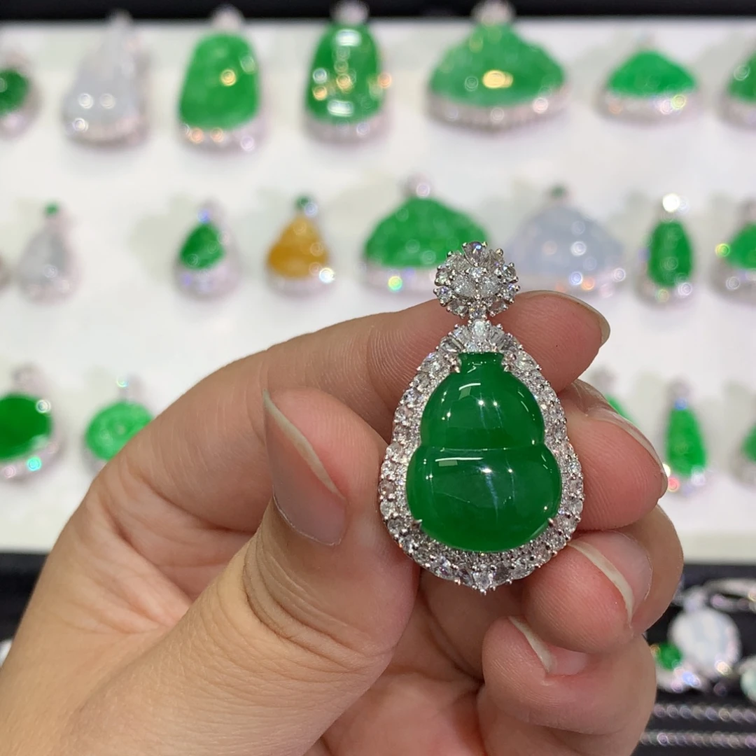 翡翠18K金镶嵌吊坠(不含链)吊坠