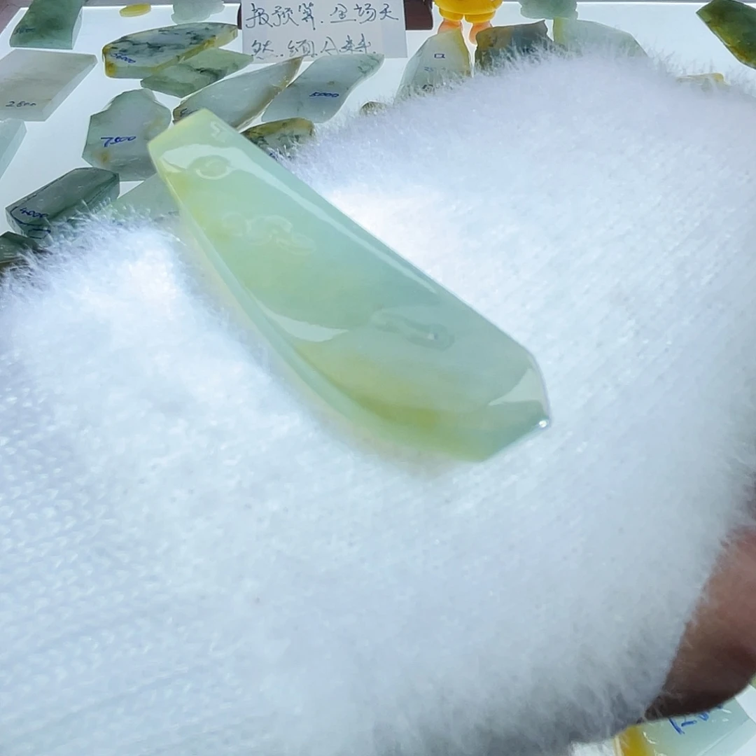 定制翡翠未镶嵌包工