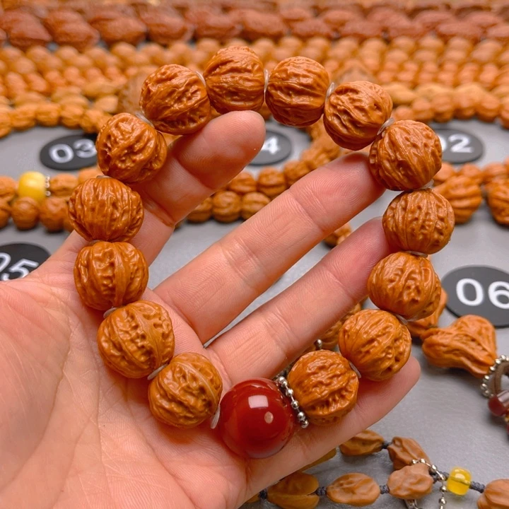 萌***吊坠文玩核桃核桃手串