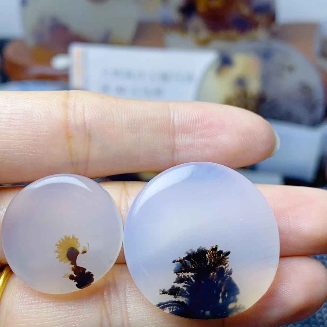 用***6玛瑙/玉髓未镶嵌珠宝奇石