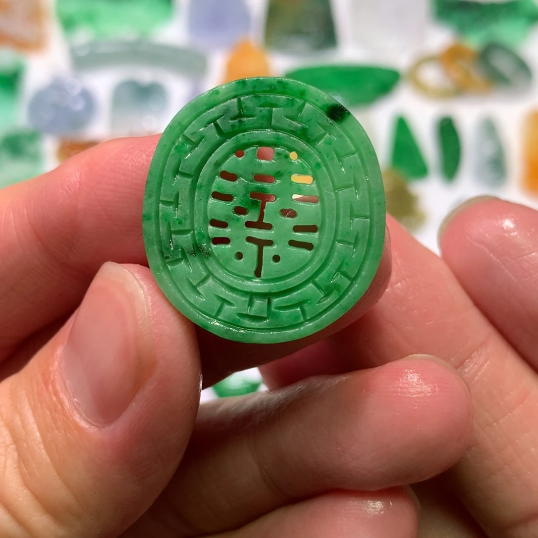 未镶嵌定制翡翠吊坠