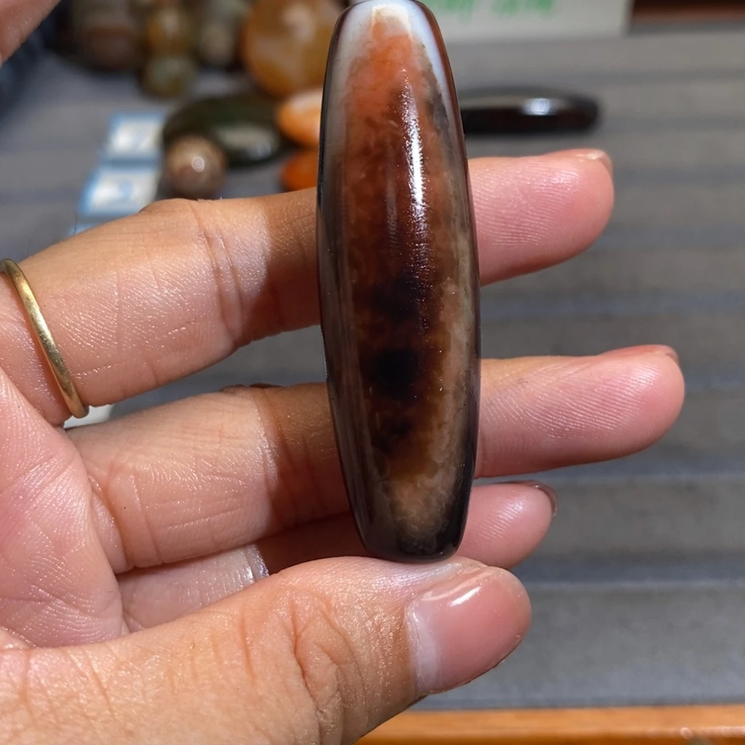 洪***瑞玛瑙/玉髓手链未镶嵌