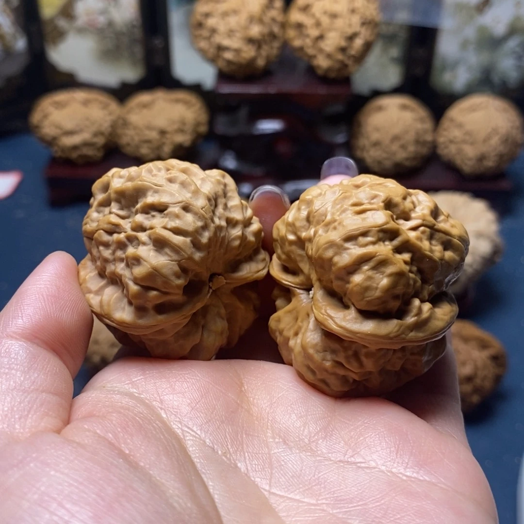文玩核桃吊坠蛤蟆头36尺09