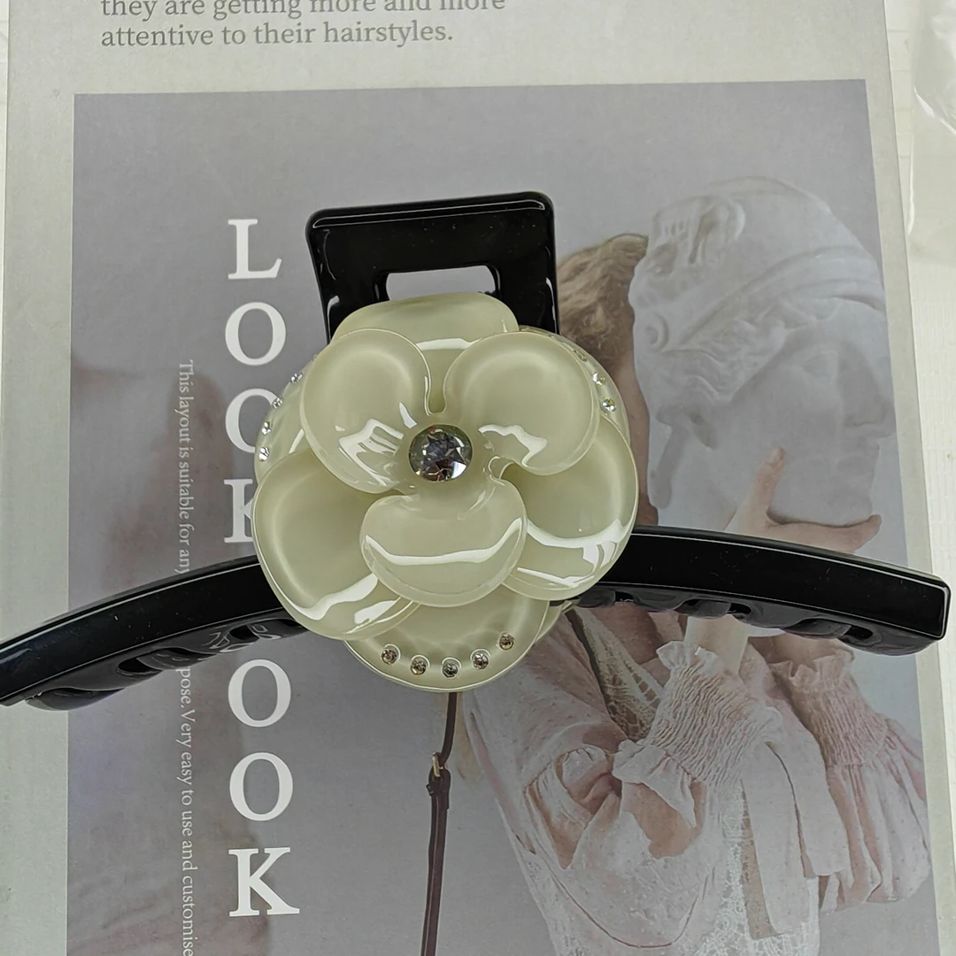 卓菲-原创设计高级感13cm醋酸点钻山茶花抓夹时尚优雅4704