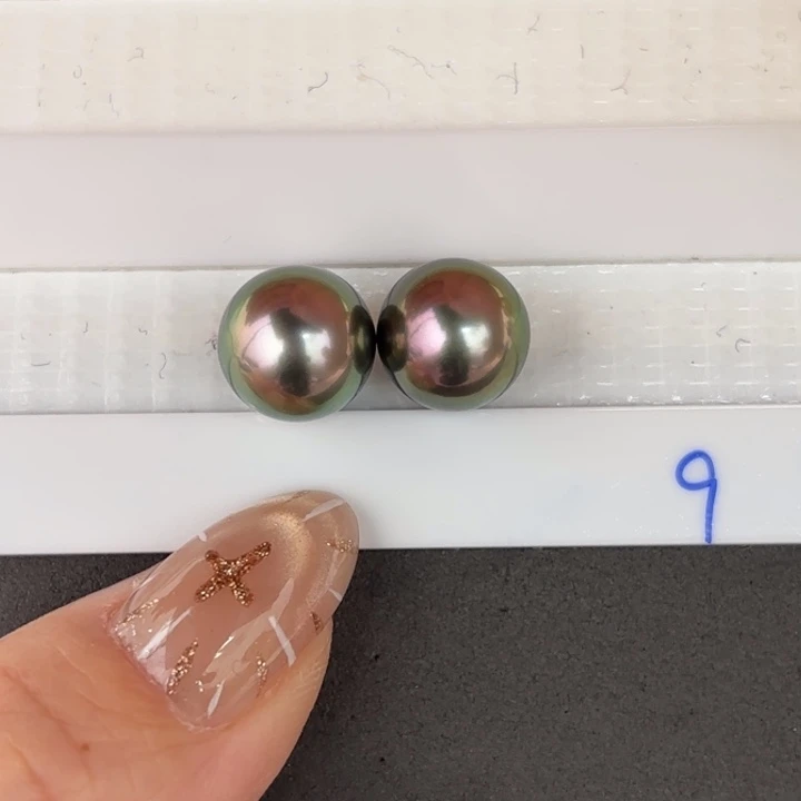 博***毛定制海水珍珠未镶嵌裸珠10-11mm大溪地两颗